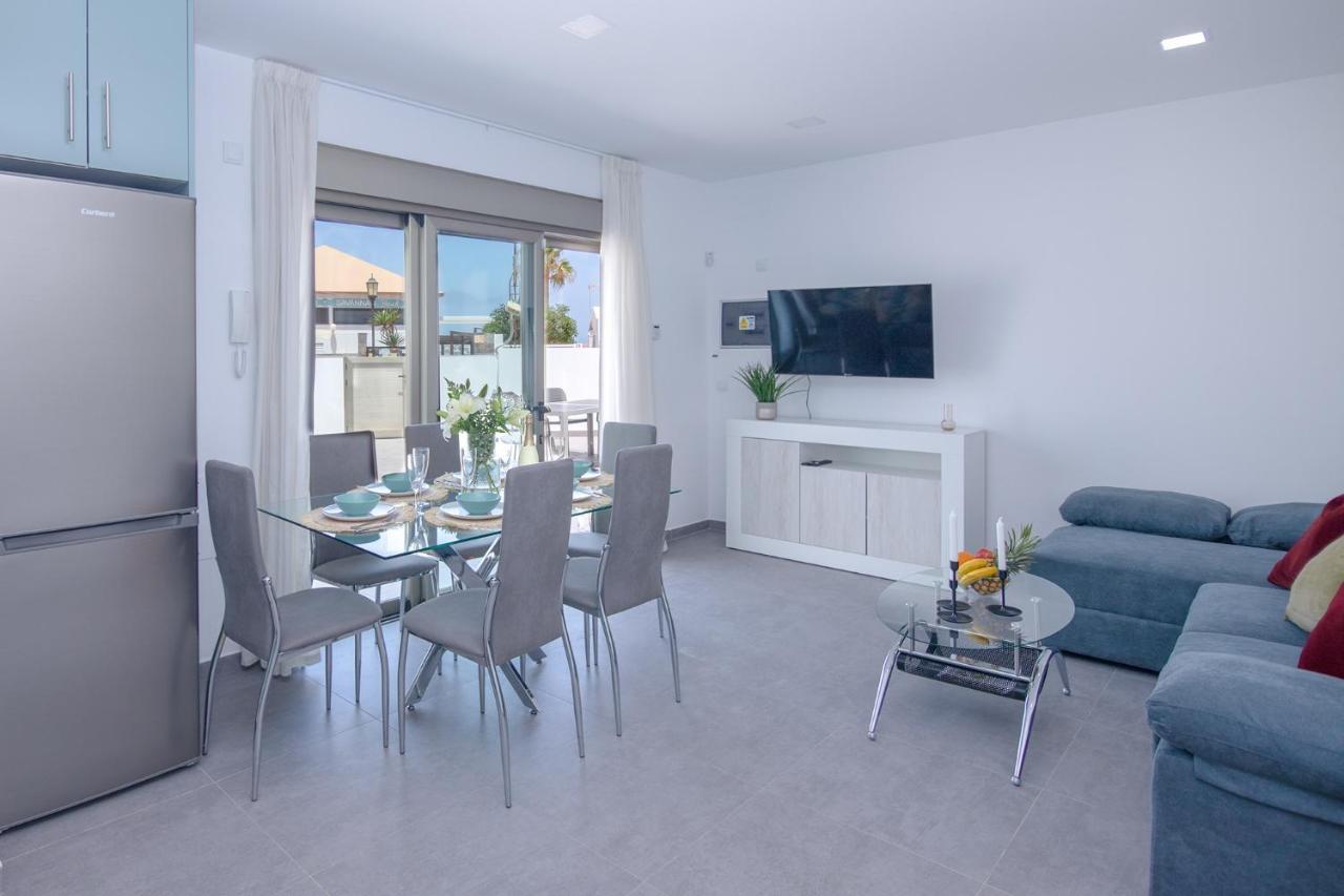 Apartment Urban 3 Beachfront Corralejo By Holidays Home Luaran gambar